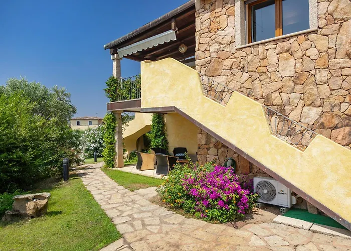 Casa Laura Al Mare Con Piscina Olbia